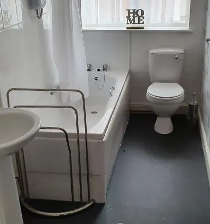Cruden - Second Floor *