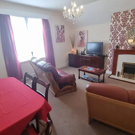 Cruden - Second Floor * Scarborough
