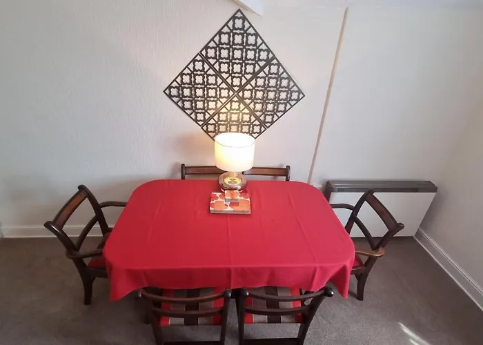 Cruden - Second Floor شقة